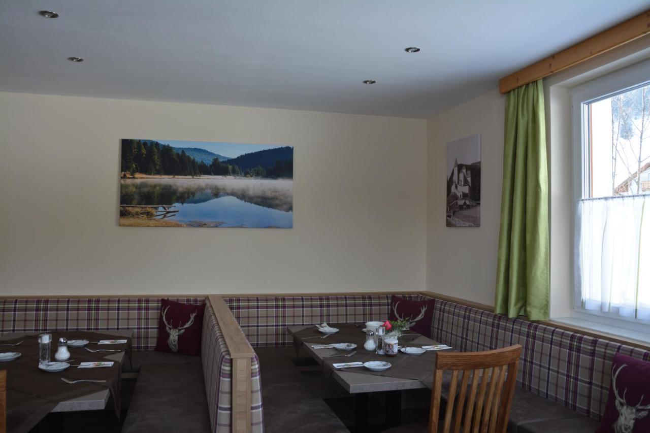 Pension Waldheim Mauterndorf  Buitenkant foto